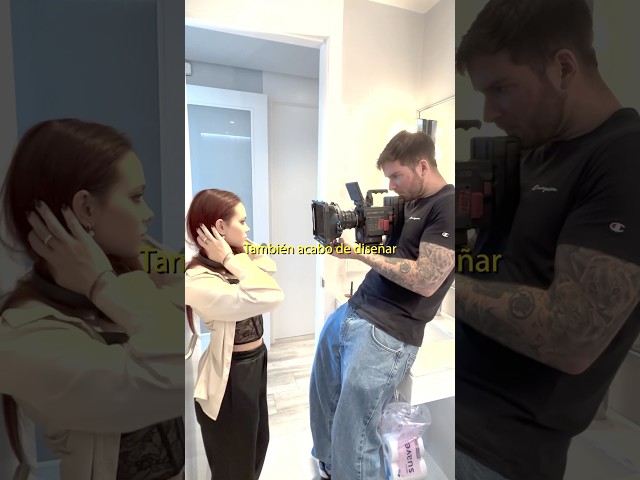 Vídeo relacionado con Diseño de Yunque de Herrero - Black Lung Bright Ideas Graphic Sudadera con Capucha