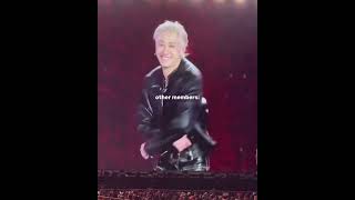 Download lagu Their reaction to Seungmin’s aegyo was just too cute😭 #straykids #skz  mp3