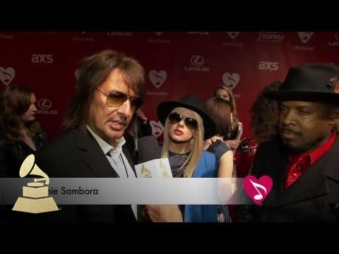 2015 MusiCares Person of the Year Red Carpet | GRAMMYs