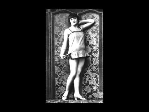 Mona - Sam Lanin & His Famous Players (w Smith Ballew, v & Mannie Klein, t)