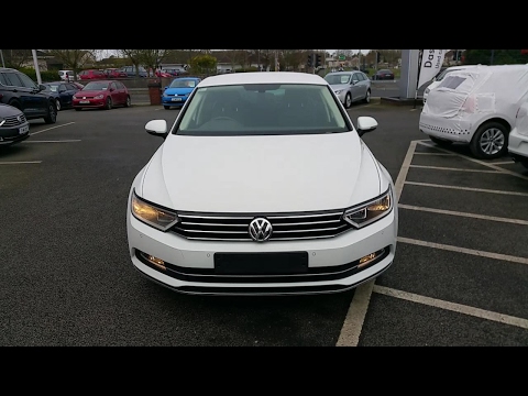 151MH1641 - 2015 Volkswagen Passat HLINE 1.6 TDI M6F 120HP 25,250