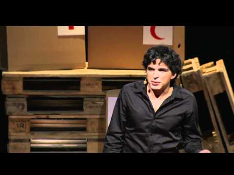 TEDxRC2 -إظهار الإنسانية وراء الأخبار -پاتريك شاپات