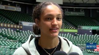 ‘Our glue player’: How senior forward Perez helped Rainbow Wahine turn season around
