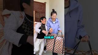 Download lagu Behind This Mother's Smile Lies an Unexpected Secret! #viral #shortvideo mp3