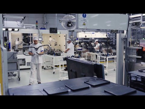 Film d'entreprise - Valeo Hainaut - Réalisation & Production Couloir3.com