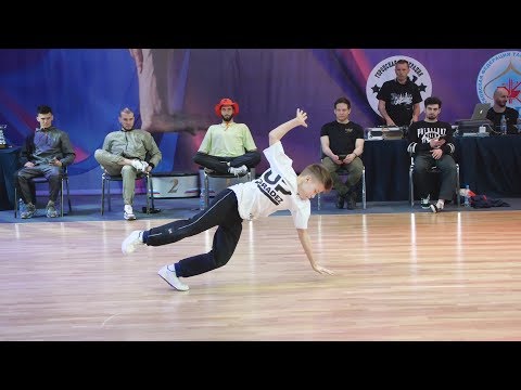 3/4 final 11-13 bboy KirAn vs bboy Adik - брейкданс чемпионат г.Москва