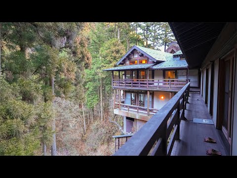 Staying at Japanese Ryokan in Tokyo's Hidden Village | Kabutoya-Ryokan | ASMR