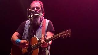 Steve Earle & the Dukes, I don't believe rap and at 1:40 "Jerusalem" (Kalamazoo, 22 September 2017)