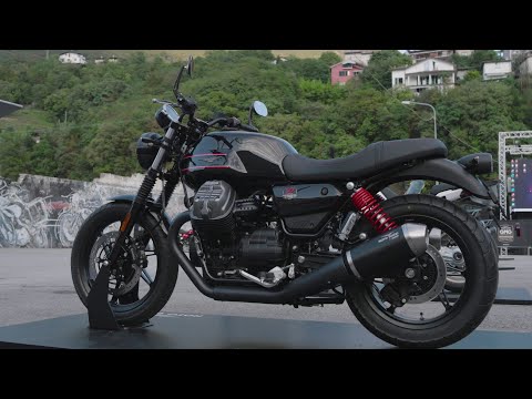 Moto Guzzi V7 Special Edition | First preview at GMG '22🦅