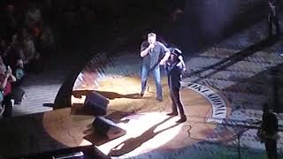 Blake Shelton &amp; Trace Adkins performing Hillbilly Bone in Des Moines, IA on 03/14/2019