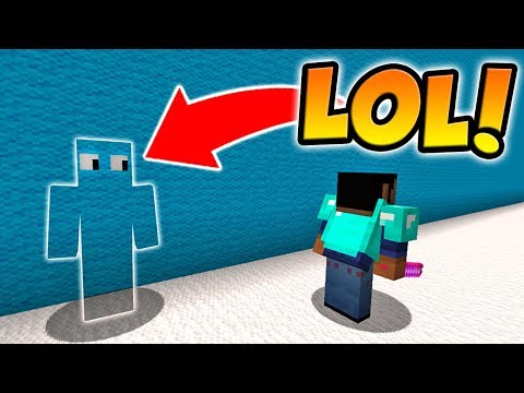 USING INVISIBILITY POTIONS IN MINECRAFT HIDE AND SEEK!