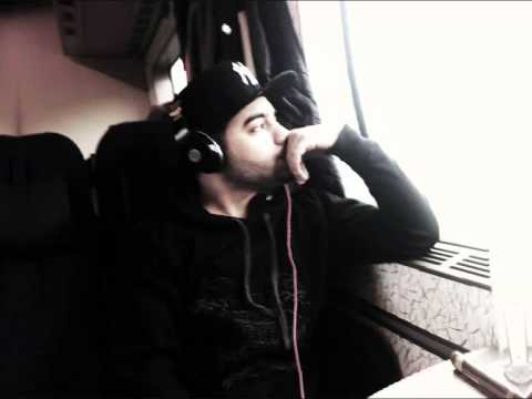 Aluush- Successful (W Lyrics in description)