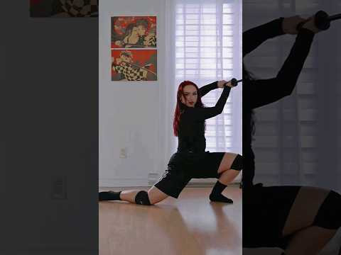 #martialarts #katana #tricks #martialartist #women #warrior #fight