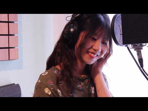 NO HI HA ESTRANYS EN AQUEST MÓN - Emi-Li Shuangqing & Toni Xuclà. Katalonsky