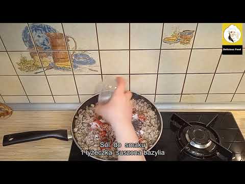 Chaczapuri z mięsem mielonym i pieczarkami