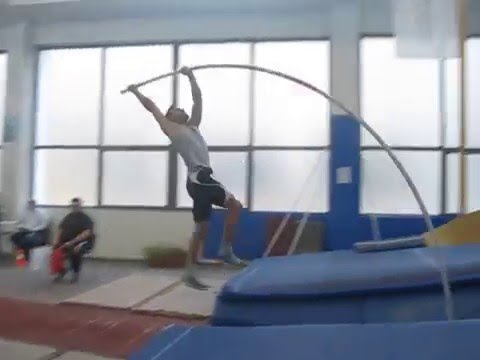 Stylianou Nikandros pole vault 520 (i) 30.1.16 Thessaloniki