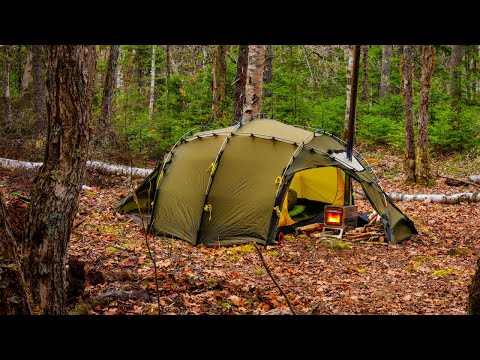 Hot tent Camping In Rain
