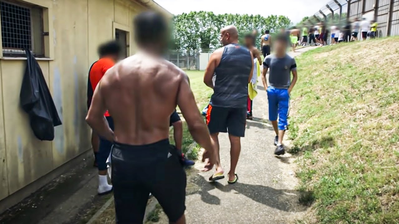 Quand on rentre en prison avec un caméra