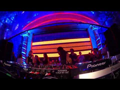 Jamie Jones play "Blame Mate - Blame That B" @ Tomorrowland Belgium 2016