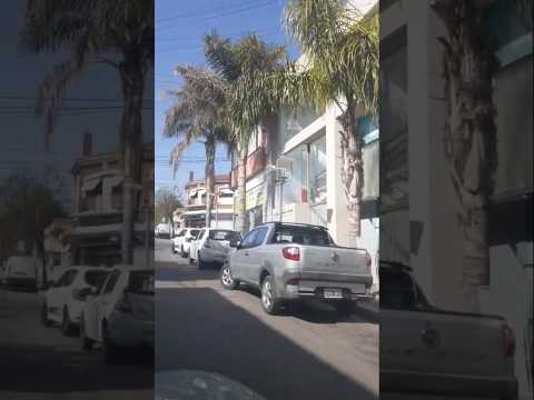 Por las calles DE LA FALDA, PUNILLA, CÓRDOBA, ARGENTINA