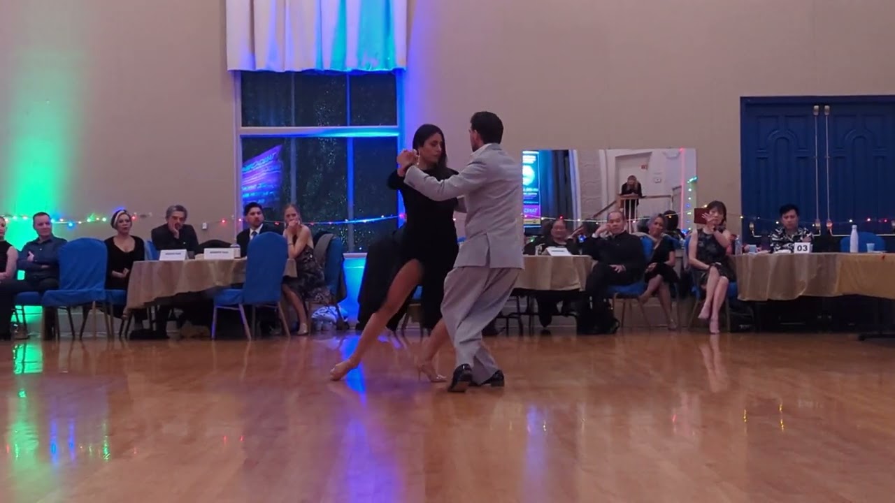 Diego Lanau & Alejandra Sarabia at La Reina milonga 2025, 2/3