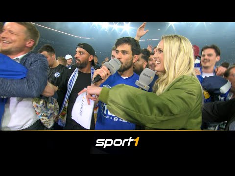 Platzsturm und Aufstiegsparty! Schalke-Fans feiern ihren Kapitän | SPORT1