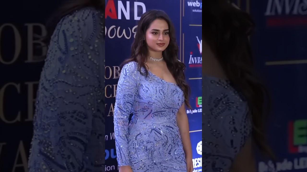 Global Excellence Award 🔥 marvellous Ayesha #ayeshakhan  #shorts #trending