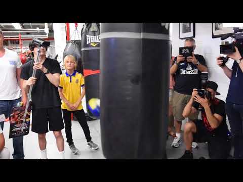 Vasyl Lomachenko HEAVY BAG WORKOUT vs Roman Martinez