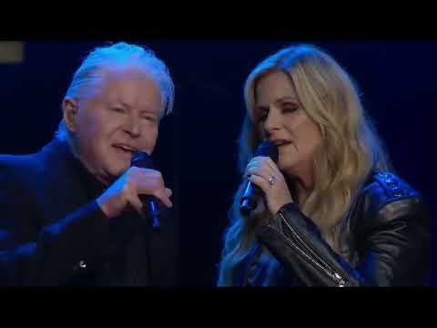 Trisha Yearwood and Don Henley Walkaway Joe