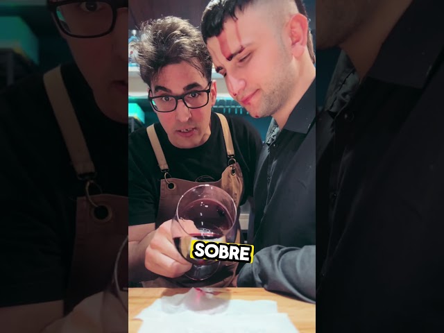 Vídeo relacionado con Tiardey Copa cáliz de 2.8 Pulgadas,Exquisita Copa de Vino,Bronce Decorativo práctico para Vino - Carruaje
