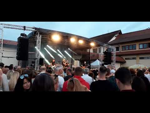 Tá kněždubská věž Čechomor a pak MPS Kněždub