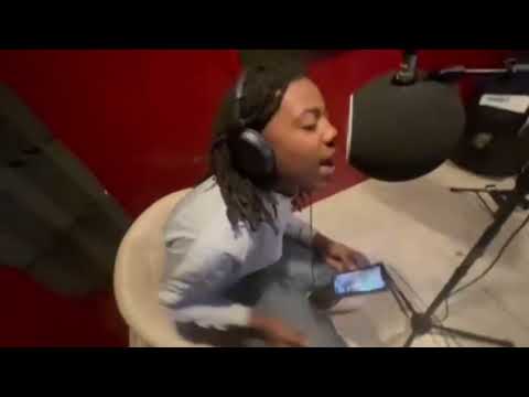 Behind the scenes with -STBDelo