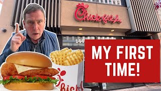 I Review The WORLD'S BIGGEST CHICK FIL A!