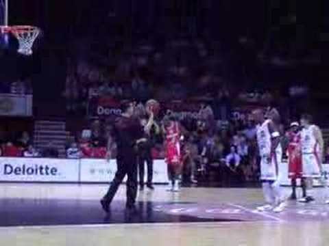 44 17-10-07 BCO-Charleroi - Vrijworpen voor Ivory na vrijwil