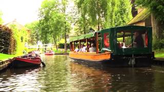 preview picture of video 'Rondvaart in Giethoorn'