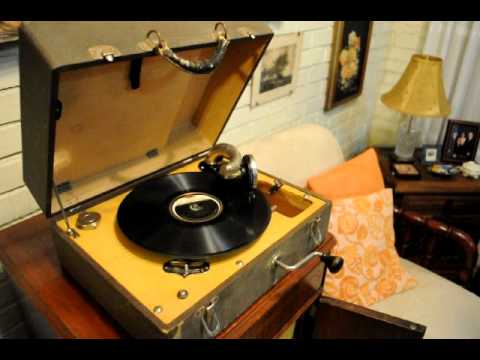 Dancin Dan, fox trot- Bennie Krueger´s orchestra 1924