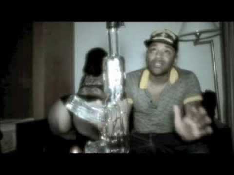 Lénine Black - Mode de vie