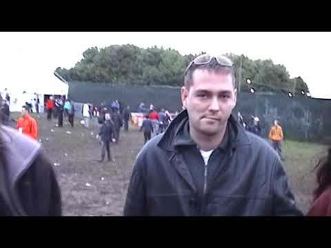 ARRIVING AT HOMELANDS FESTIVAL 2000