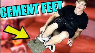 Here&#39;s What Happens If You Put Your Feet In Wet Cement And Let It Dry