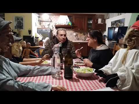 Una normale cena in famiglia