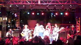 Lyzyrd Skynyrd Playing Gimmie 3 Steps Live at Fantasy Springs Casino! trimmed 4) (2)