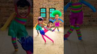 Download lagu Ayo Kita Olaraga Bareng Bawang Merah Bawang Putih 🥳 #ceritarakyat #comedy #shortvideos mp3