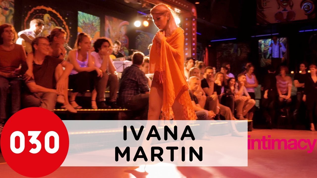 Ivana De Caro and Martin Cardoso – La Bien Paga