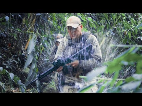 LA EMBOSCADA - JORGE DÍAZ- video oficial