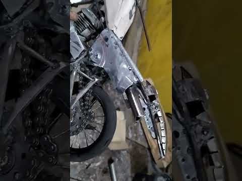 Yamaha Dt deportiva a escala en metal .desde la Unión Nariño Colombia