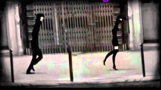 uh huh her-explode (lyrics)