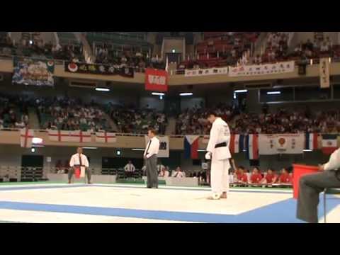 13. JKA Gichin Funakoshi Cup 2014 Kumite Men Final Chubachi vs Iimura