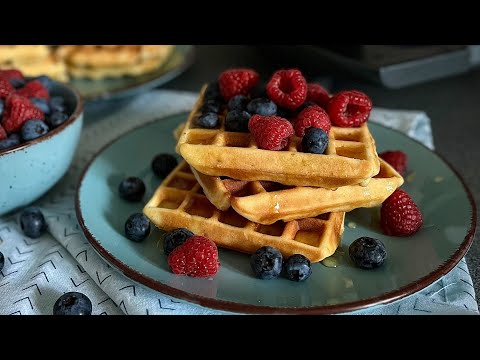 The Best Belgian WAFFLE Recipe You'll Ever Try! 🧇