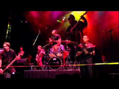 Inner Image @ The House of Blues / Song: Juggernaut