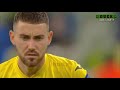 Manchester United vs Villarreal penalty shootout (10-11) .